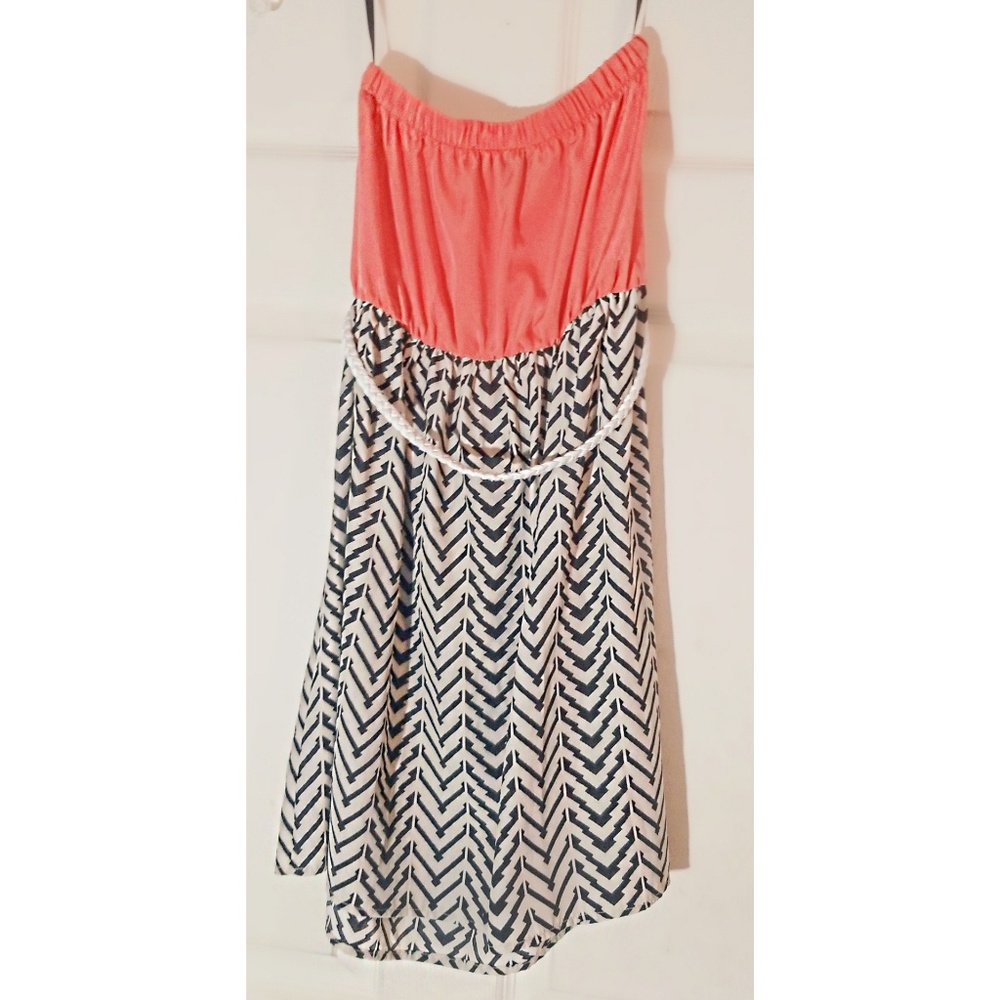 I.N. San Francisco NWT strapless dress - Picture 5 of 6